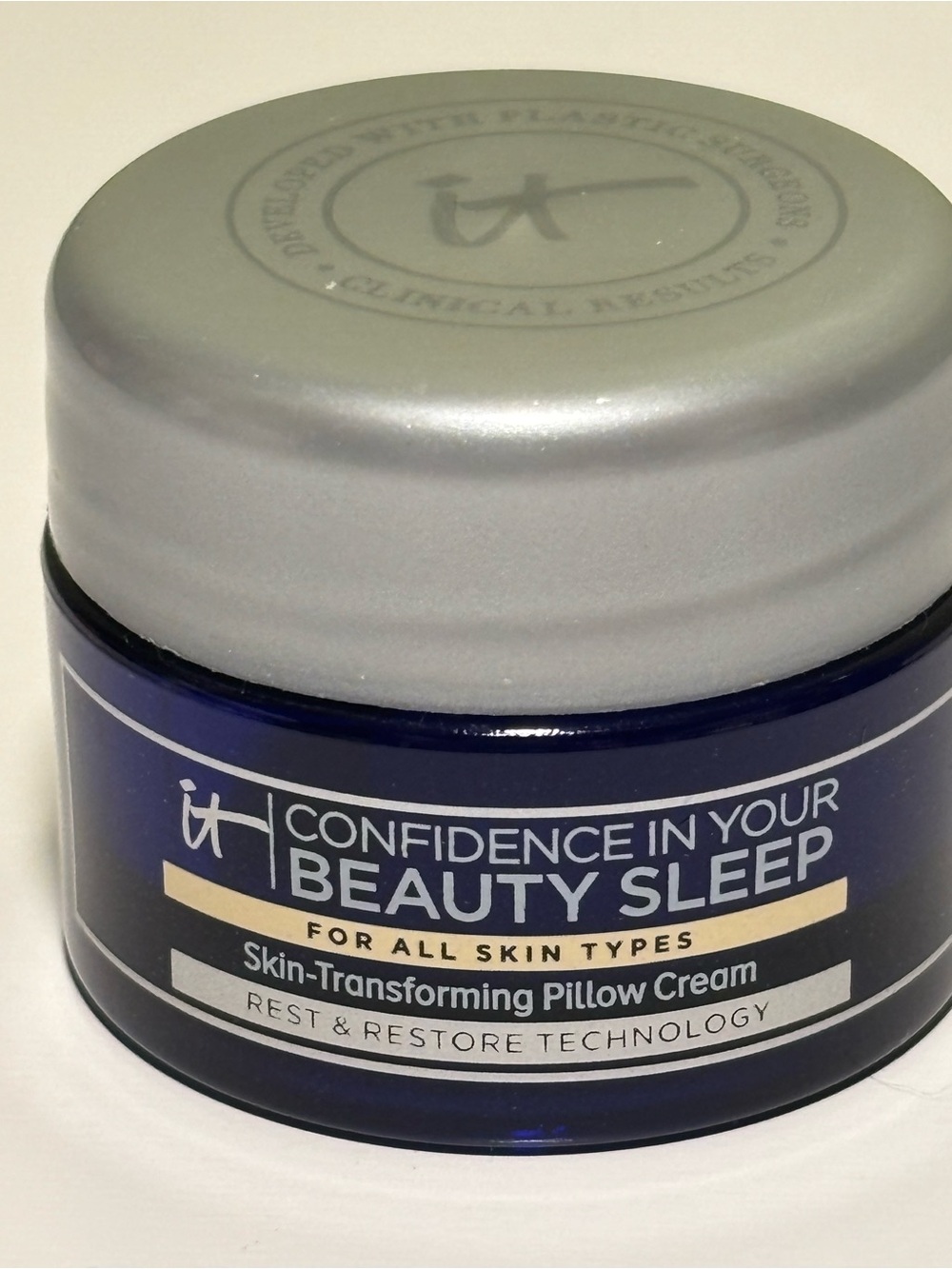 it cosmetics Confidence In Your Beauty Sleep Pillow Cream - SAMPLE